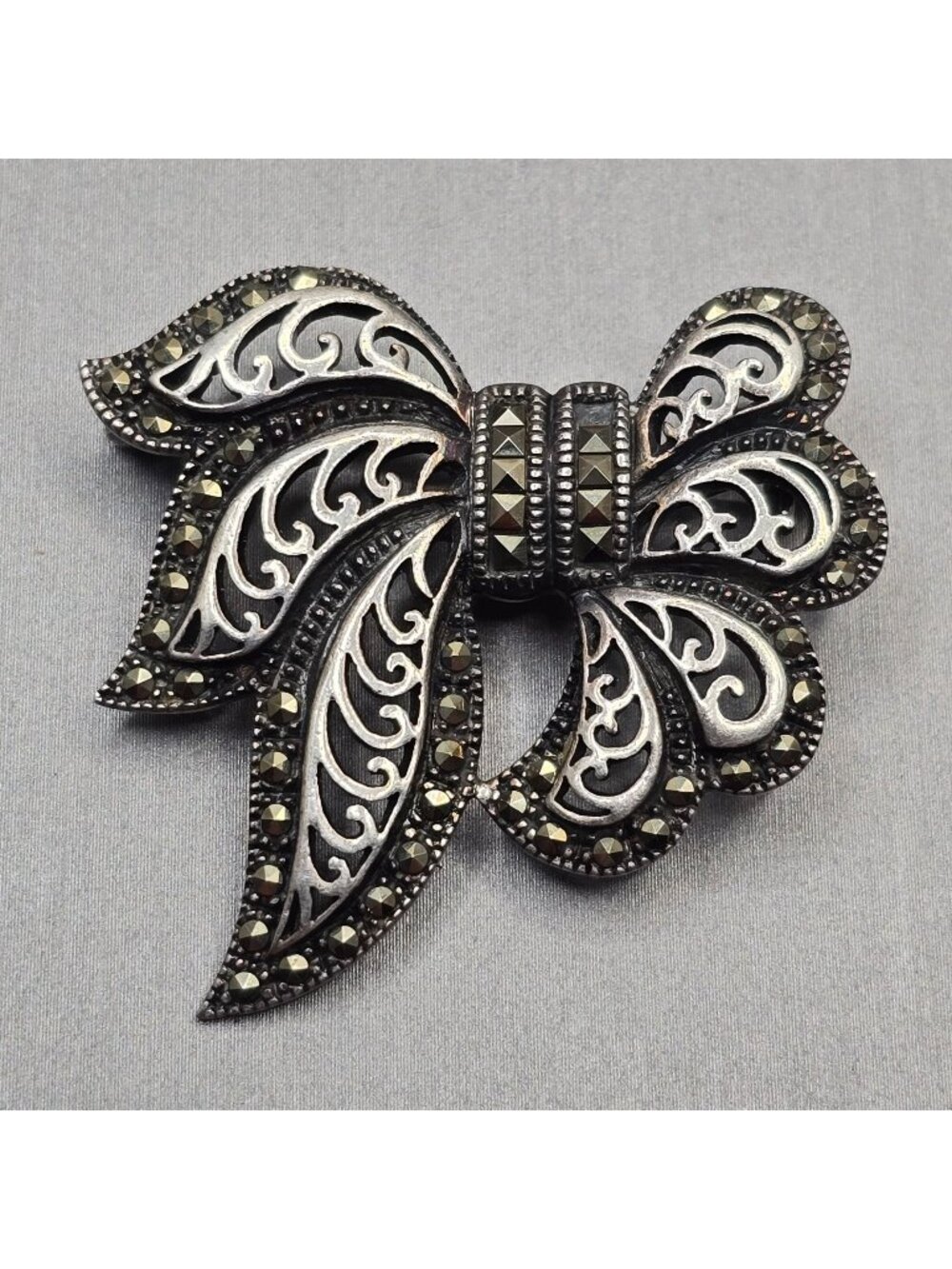 Vintage Sterling Silver Marcasite Bow Brooch Cutout Filigree Art Deco Revival